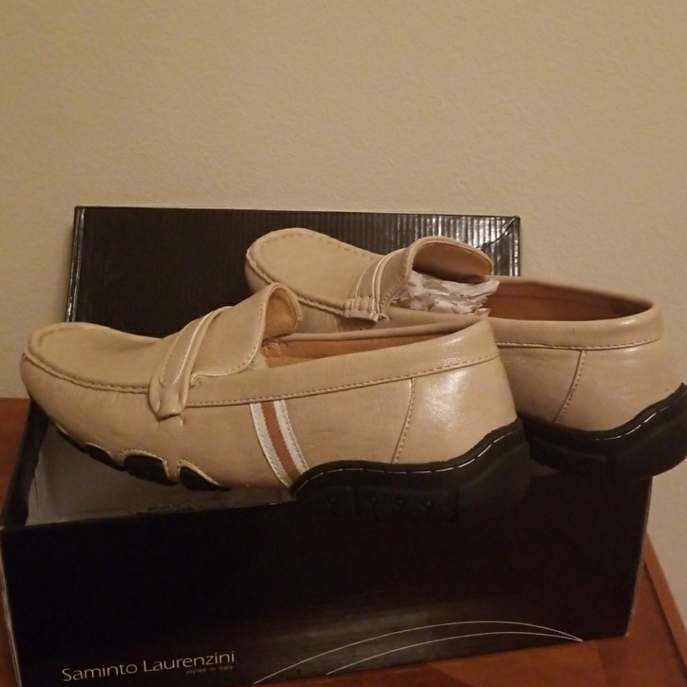 Shoe